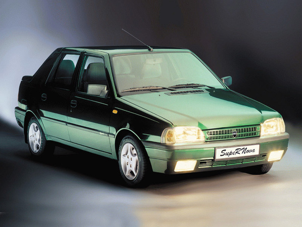 Dacia SuperNova 2000